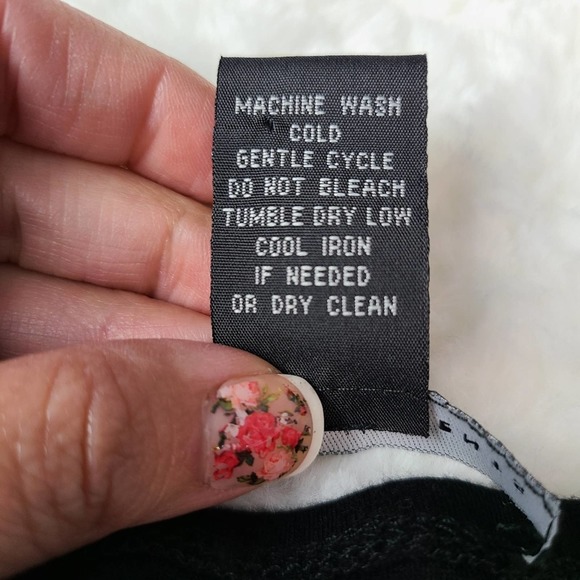 GRACE ELEMENTS | RUFFLE BLACK SKIRT - Picture 5 of 8